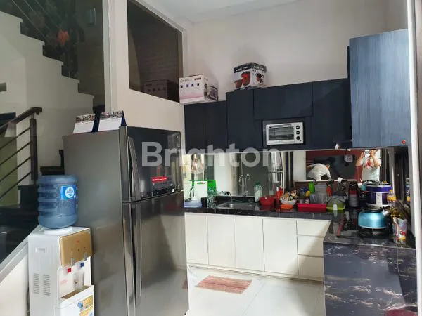 image RUMAH FULL FURNISH SIMPANG SULFAT UTARA ( BELAKANG RSIA PURI BUNDA) (5)