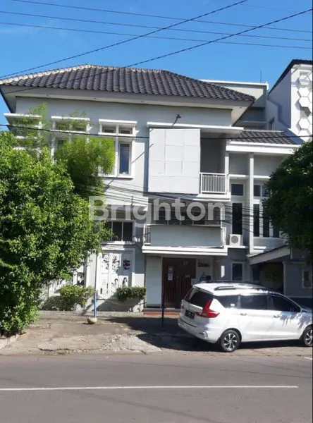 image RUMAH USAHA DI 0 JALAN GAYUNGSARI STRATEGIS (1)