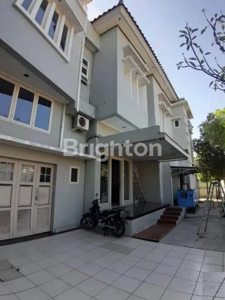 image RUMAH USAHA DI 0 JALAN GAYUNGSARI STRATEGIS (3)