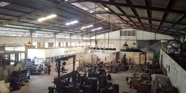 image EX PABRIK PLASTIK AREA INDUSTRI DI SURABAYA STRATEGIS LOKASI DI RUNGKUT INDUSTRI (4)