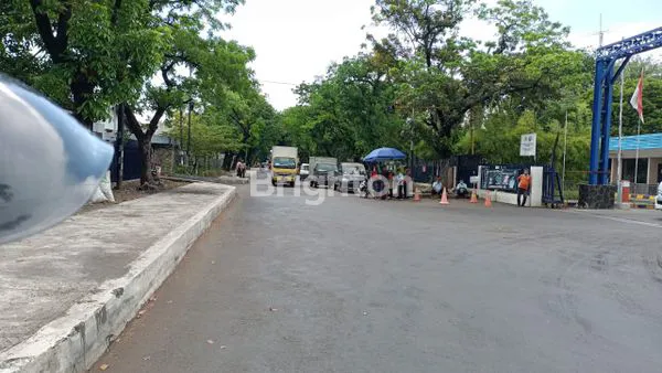 image EX PABRIK PLASTIK AREA INDUSTRI DI SURABAYA STRATEGIS LOKASI DI RUNGKUT INDUSTRI (6)