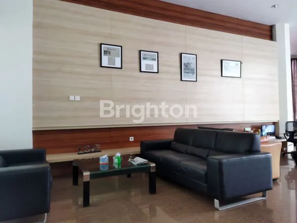 image MAU USAHA FURNITURE, FOOD AND BEVERAGE SINI INTIP LOKASI TERBAIK KAMI (4)