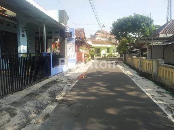 image TURUN HARGA,CEPAT TERJUAL RUMAH DITENGAH KOTA UNGARAN,DEKAT RUMAH BUPATI,MASJID BESAR DAN EXIT TOLL UNGARAN,  UNGARAN - SEMARANG (5)