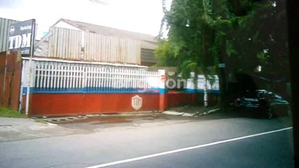 image HUNIAN STRATEGIS SHM 500M² DI RAYA JEMURSARI (1)