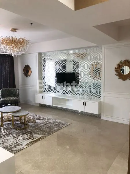 image ONE ICON RESIDENCE . TUNJUNGAN - PAKUWON 3BR PRIVAT LIFT (2)