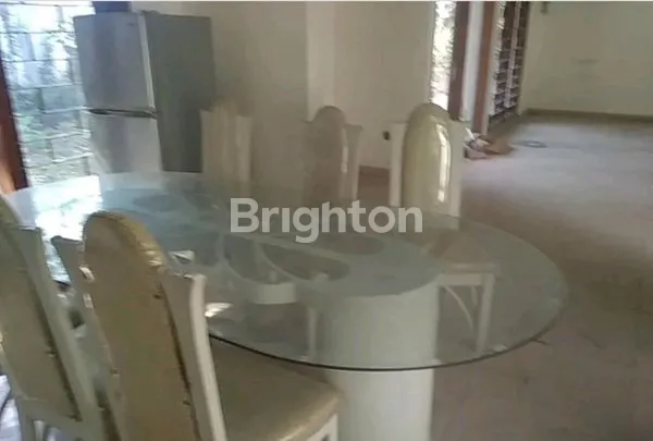 image RUMAH KANTOR, RUMAH MAKAN, DI JL. DIPONEGORO SEMARANG (7)