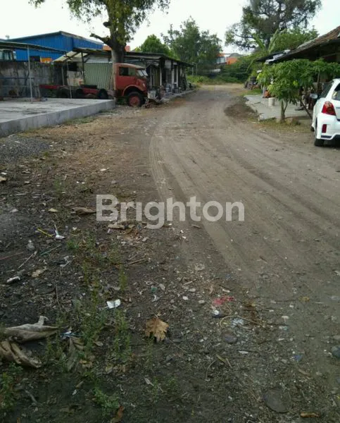 image GARASI TRUK HITUNG TANAH HANYA 200MTRR DR RAYA KEDUNG COWEK  (5)