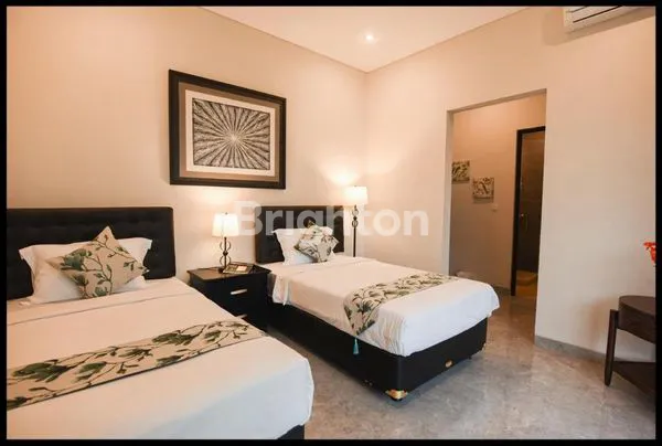 image VILLA MODERN DI NUSA DUA KAWASAN HOTEL BINTANG LIMA (1)