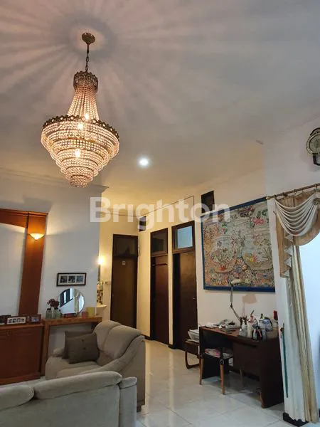 image RUMAH MANYAR (1)