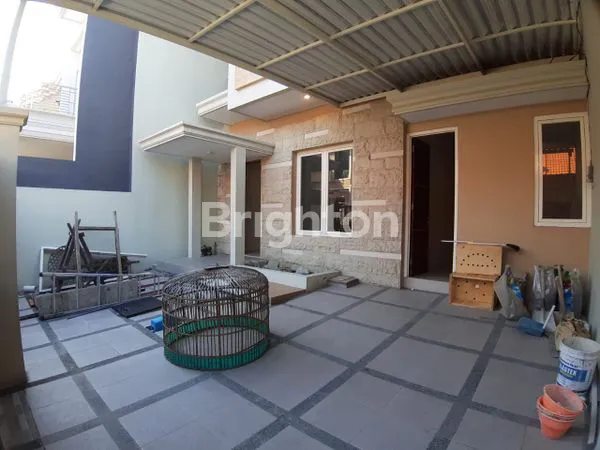 image RUMAH CIAMIK SIAP HUNI DI LEBAK INDAH JAYA SURABAYA (6)