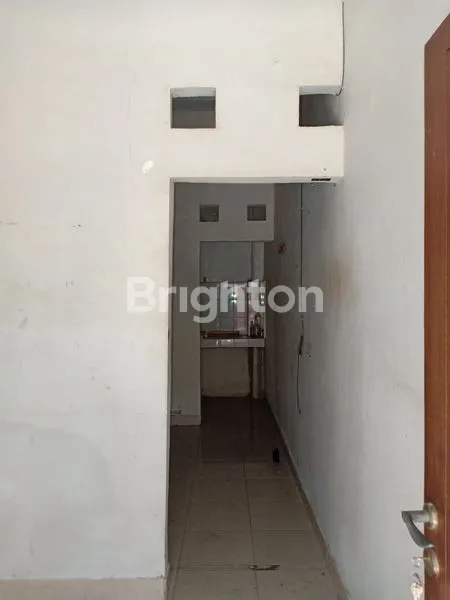 image RUMAH KONTRAK PER KAMAR SISTEM KOS-KOSAN DI JAKARTA SELATAN, COCOK UNTUK INVESTASI (5)