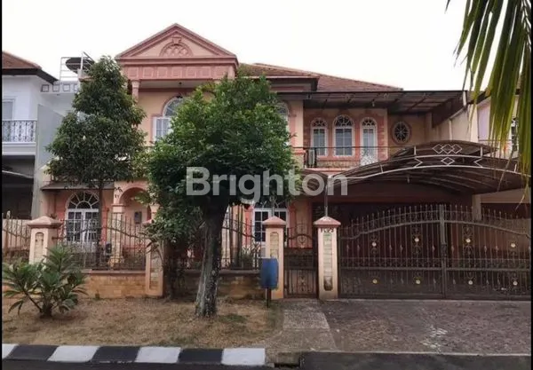 image RUMAH 2 LANTAI SIAP HUNI DI MODERNLAND CLUSTER PERANCIS TANGERANG (1)