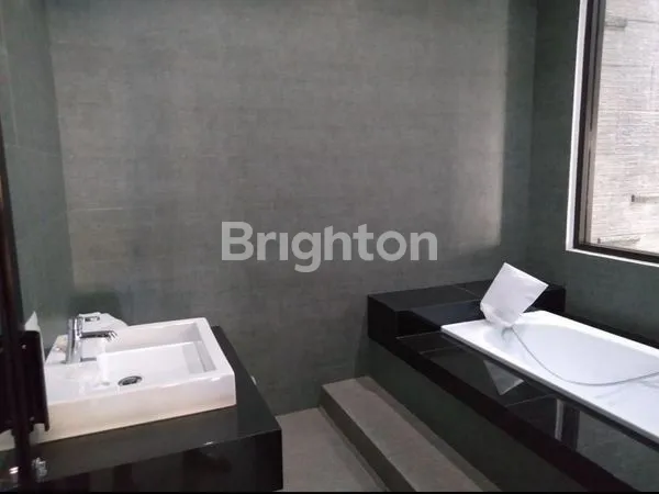 image RUMAH CANTIK BARU GRESS DHARMAHUSADA INDAH BARAT (2)