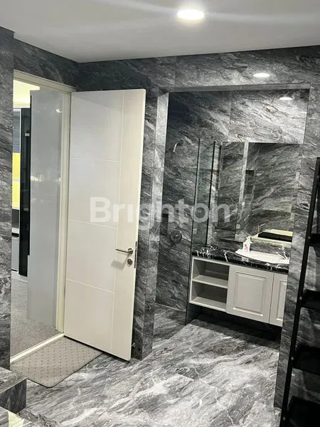 image VILLA 2 LANTAI DESAIN MEWAH FULLFURNISH + GRANIT THE TAMAN DAYU - BELMONT (3)