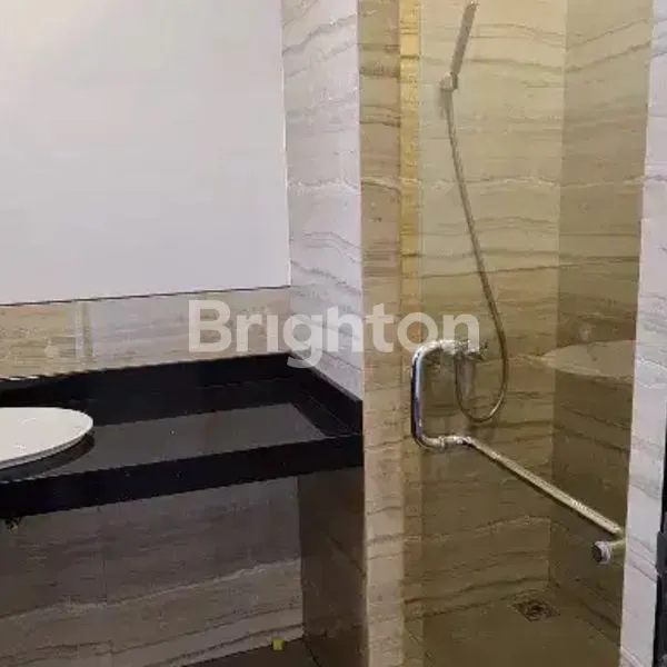 image  RUMAH SUPER COZY SIAP HUNI  DIAN ISTANA (8)