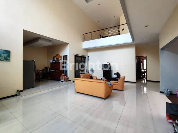image RUMAH DI JALAN RAYA GRAHA GOLF ARAYA (4)