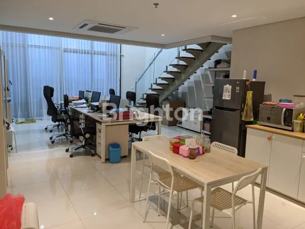 image SOHO SKYLOFT SIAP PAKAI CIPUTRA WORLD FURNISHED DEKAT PUSAT KOTA SURABAYA (3)