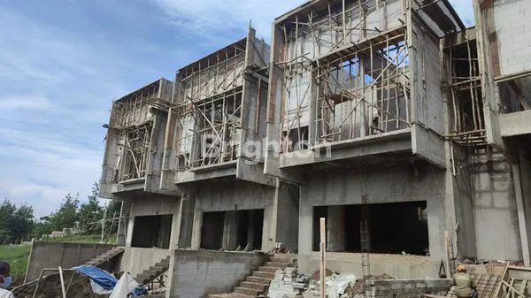 image RUMAH BARU INDENT  HARGA PERDANA KAV 1 (4)