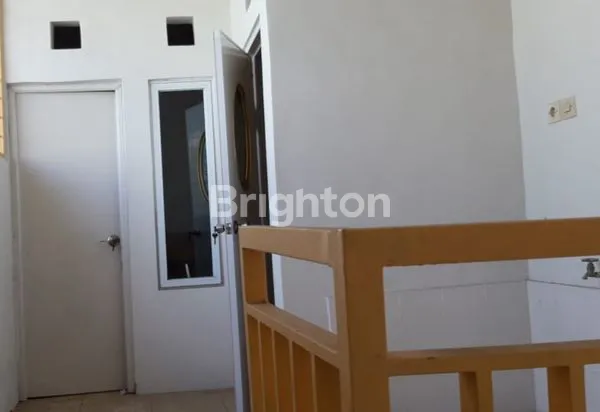 image RUMAH DI SUKOLILO DIAN REGENCY  (5)