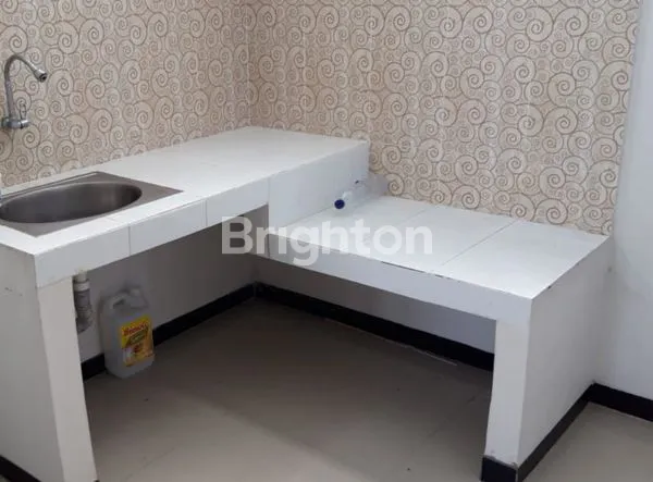 image RUMAH DI SUKOLILO DIAN REGENCY  (10)