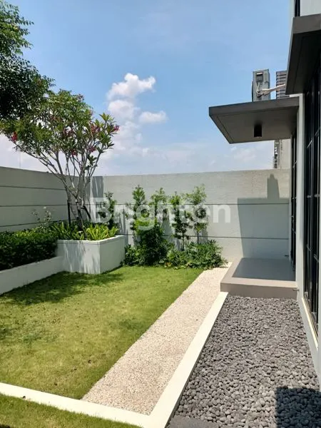 image RUMAH EKSCLUSIF , BEBAS BANJIR , LINGKUNGAN NYAMAN ,CLUB HAUSE, AKSES ONE GATE SYSTEM , GRAND WALK, CCTV MONITORING 24 JAM ,  CHILDREN PLAY GROUND,THE WAVE FITNES, SEKOLAH SMP  / SMA  CITRA KASIH ,DANAU & JOGGING TRACK , MESJID ,POOL .. (7)