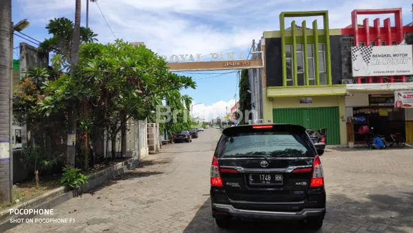 image ROYAL PAKA WIGUNA CM 1 MILYAR AN , 3 UNIT, 2 LT NEW GRESS (3)