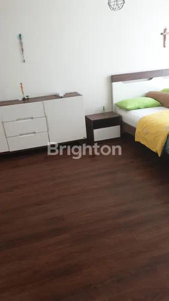 image RUMAH CANTIK TERAWAT SIAP HUNI DI PONDOK HIJAU GOLF (3)