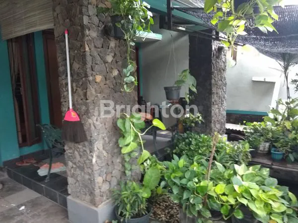 image RUMAH CANTIK HARGA MENARIK DI WAGE - TAMAN SIDOARJO (6)
