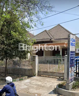 image RUMAH JL GUNUNG2 DEKAT IJEN (1)