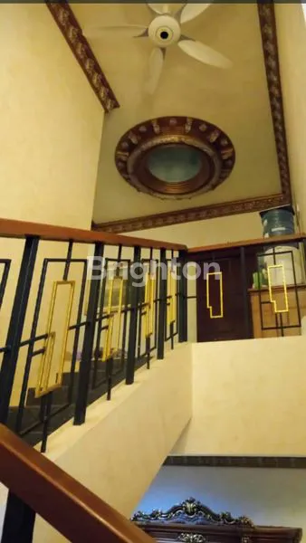 image RIVER TOWN GRAND WISATA (2)