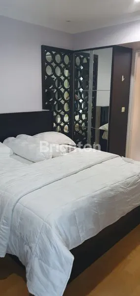 APARTMENT RESIDENCE 8 ASHTA SENOPATI