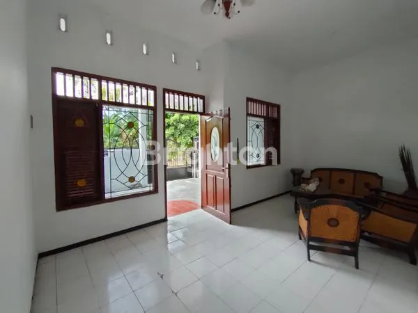 image RUMAH FURNISHED, TERAWAT DAN SIAP HUNI DI PONDOK JATI (5)