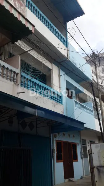 image RUMAH TINGGAL TENGAH KOTA...TIPE RUKO, 3,5 LANTAI... (2)