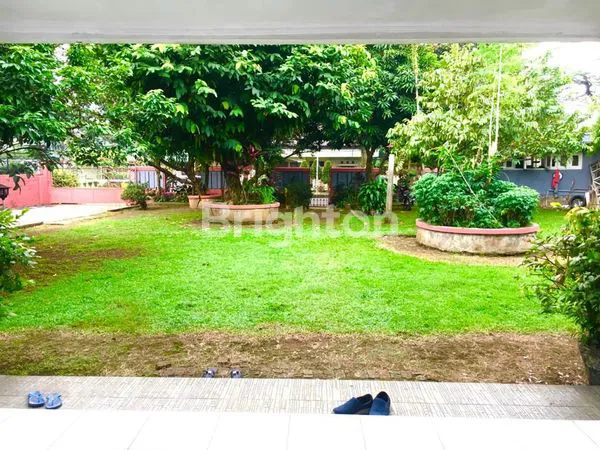 image RUMAH LUAS UNTUK KELUARGA BESAR, NYAMAN DAN ASRI (6)