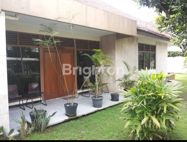 image RUMAH DEKAT RING ROAD UTARA (4)