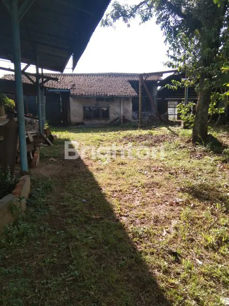 image RUANG USAHA COCOK UNTUK KANTOR BENGKEL ATAU GUDANG (4)