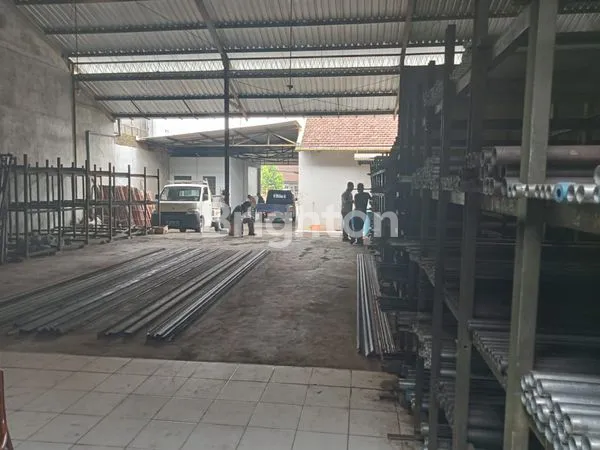 image TOKO BANGUNAN DIJUAL BESERTA ASETNYA DI PAKIS MALANG (4)