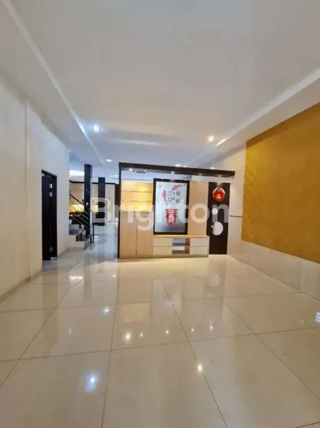 image RUMAH SIAP HUNI DI JALAN K.L.YOS.SUDARSO , DAERAH MEDAN BARAT  (19)