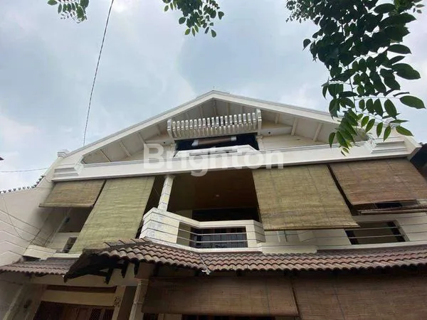 image RUMAH DI DUKUH PAKIS  (1)