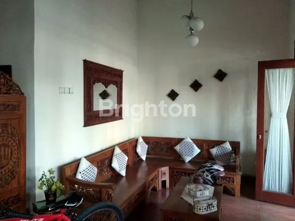 image RUMAH POJOK BAGUS DAN NYAMAN (2)