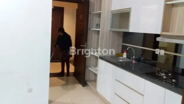 image APARTEMEN TWIN HOTEL SIAP PAKE 1 BR VIEW KOLAM RENANG (7)