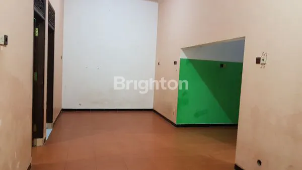 image RUMAH MENARIK TENGAH KOTA HOOK SIAP HUNI (4)