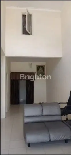 image RUMAH 2 LANTAI SIAP HUNI DI PURI SURYA JAYA VALENCIA ICON (4)