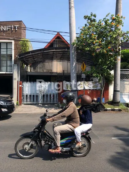 image RUMAH JL. KARTINI (1)