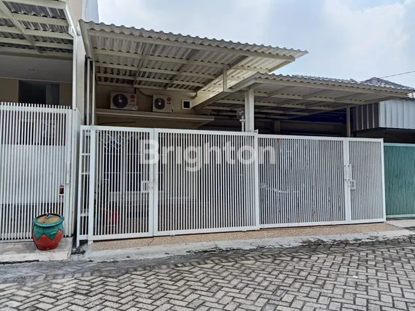 image RUMAH DAN PERABOTNYA. TINGGAL BAWA KOPER (1)