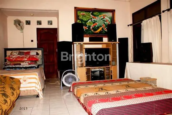 image RUMAH LOKASI STRATEGIS PEDURUNGAN SEMARANG TIMUR (7)