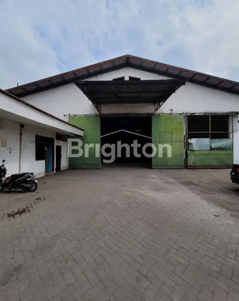 image GUDANG RAYA TANJUNGSARI (1)