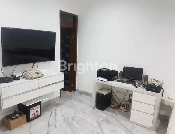 image RUMAH DI RUNGKUT ASRI (11)