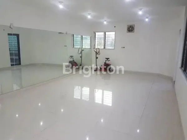 image RUMAH DI RUNGKUT ASRI (15)