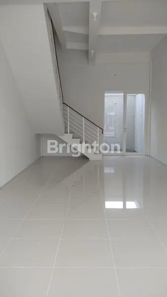 image RUKO NORTH WEST BOULEVARD BARU (4)